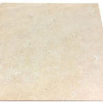 Travertin Bodenplatten Extra Light getrommelt für Innenräume aus Naturstein