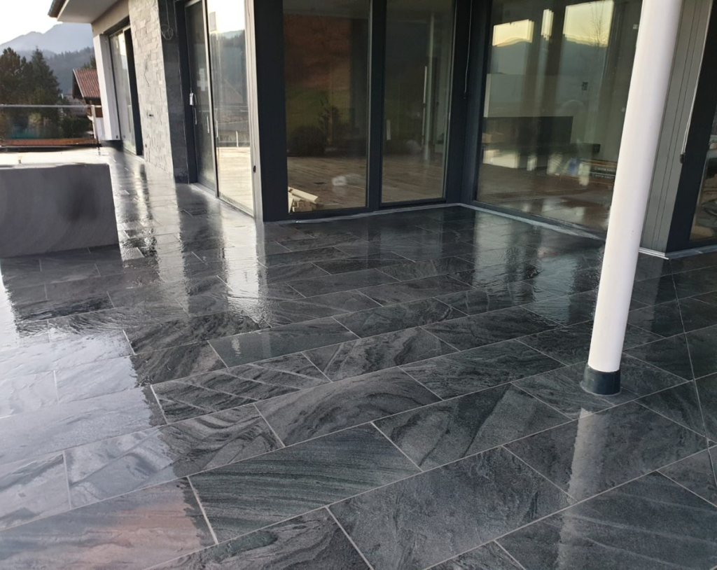 Outdoor Quarzit Silver Grey