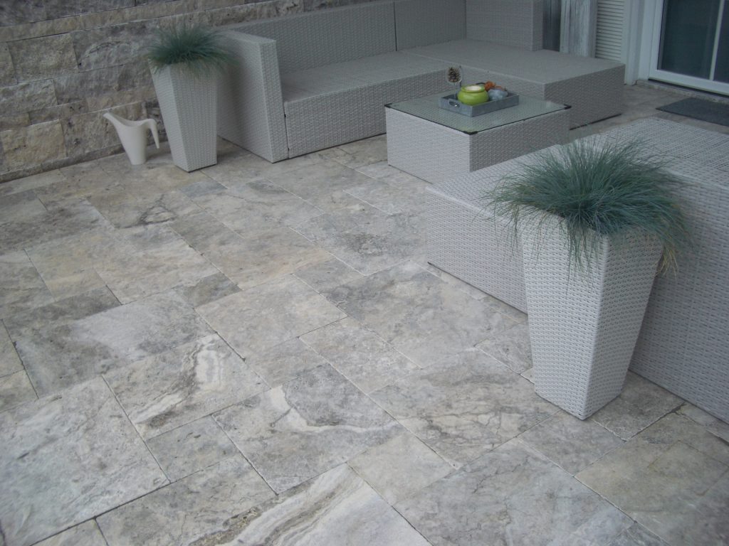 Outdoor Travertin Silver Extra